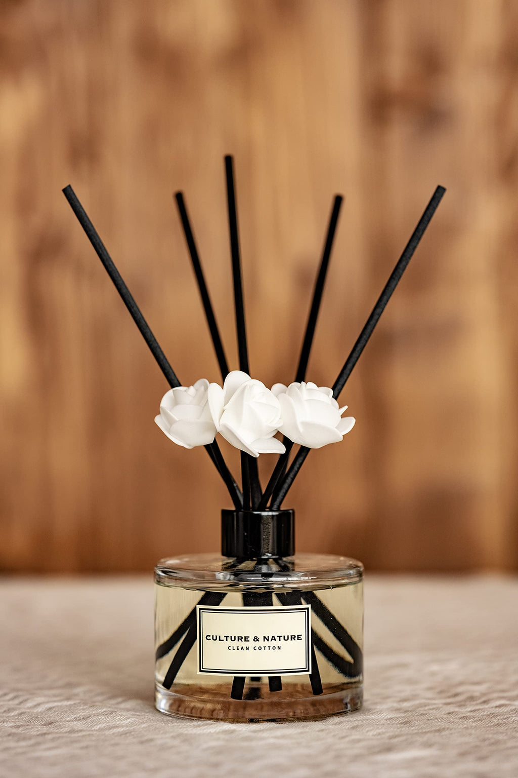 CULTURE & NATURE Reed Diffuser Set 6.7oz (200ml) Black Cherry Scented Diffuser with Sticks Home Fragrance Reed Diffuser for Bathroom Shelf Decor