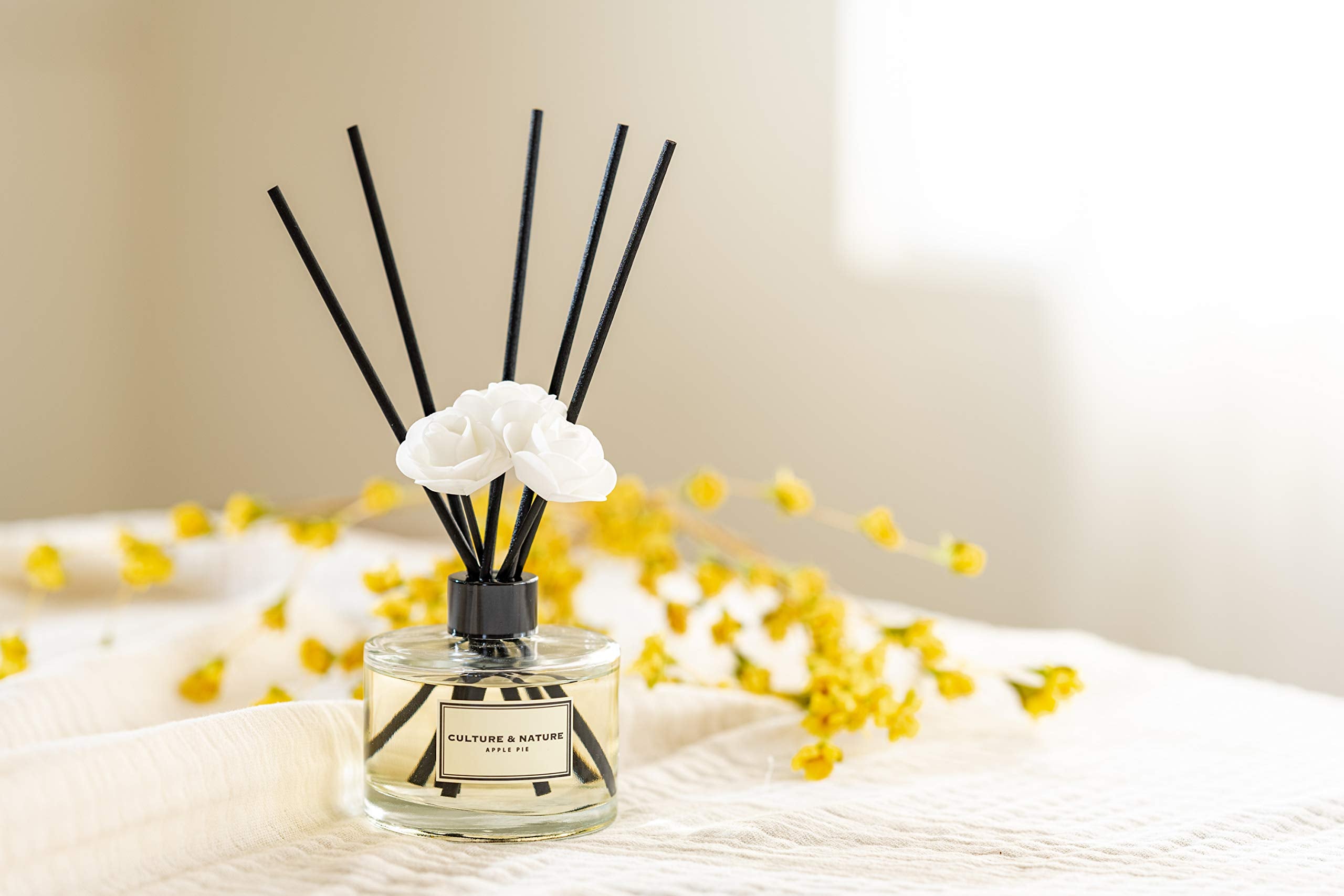 CULTURE & NATURE Reed Diffuser Set 6.7oz (200ml) Black Cherry Scented Diffuser with Sticks Home Fragrance Reed Diffuser for Bathroom Shelf Decor
