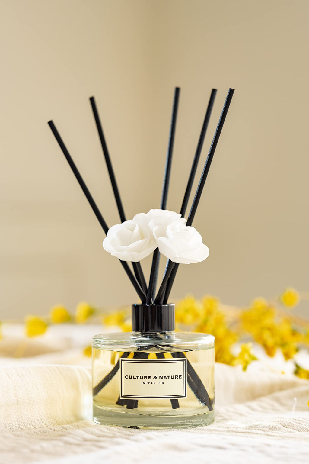 CULTURE & NATURE Reed Diffuser Set 6.7oz (200ml) Black Cherry Scented Diffuser with Sticks Home Fragrance Reed Diffuser for Bathroom Shelf Decor