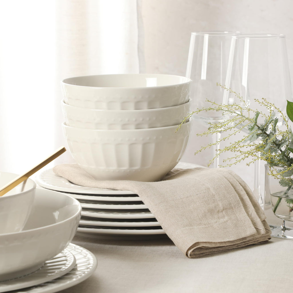 Gibson Home Oslo Porcelain Chip and Scratch Resistant Dinnerware Set, Service for 4 (16pcs), Ceramic Plates and Bowls Dishes Sets, White - Microwave and Dishwasher Safe