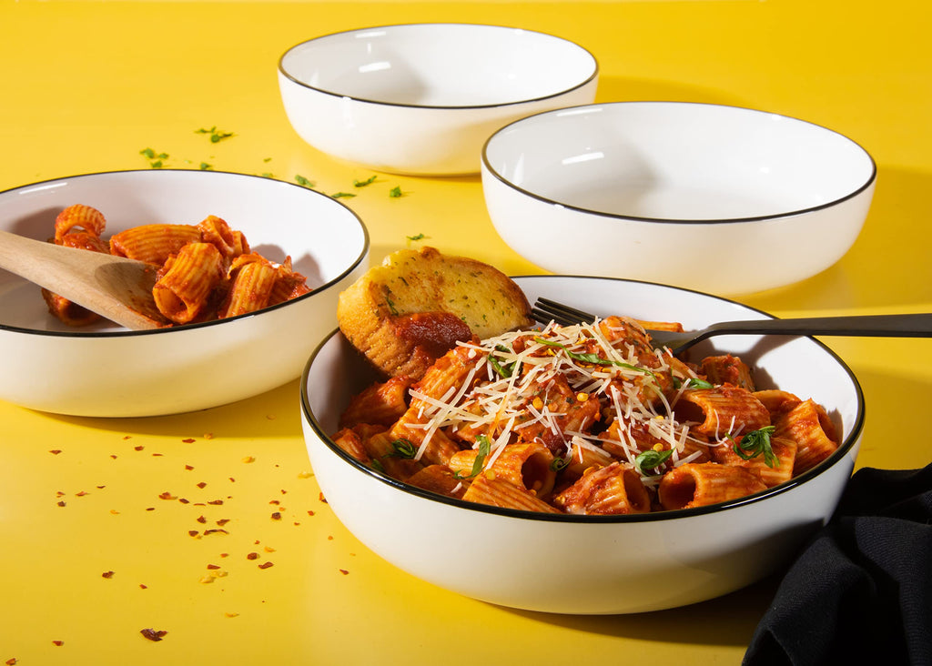 Gibson Home Oslo Porcelain Chip and Scratch Resistant Dinnerware Set, Service for 4 (16pcs), Ceramic Plates and Bowls Dishes Sets, White - Microwave and Dishwasher Safe