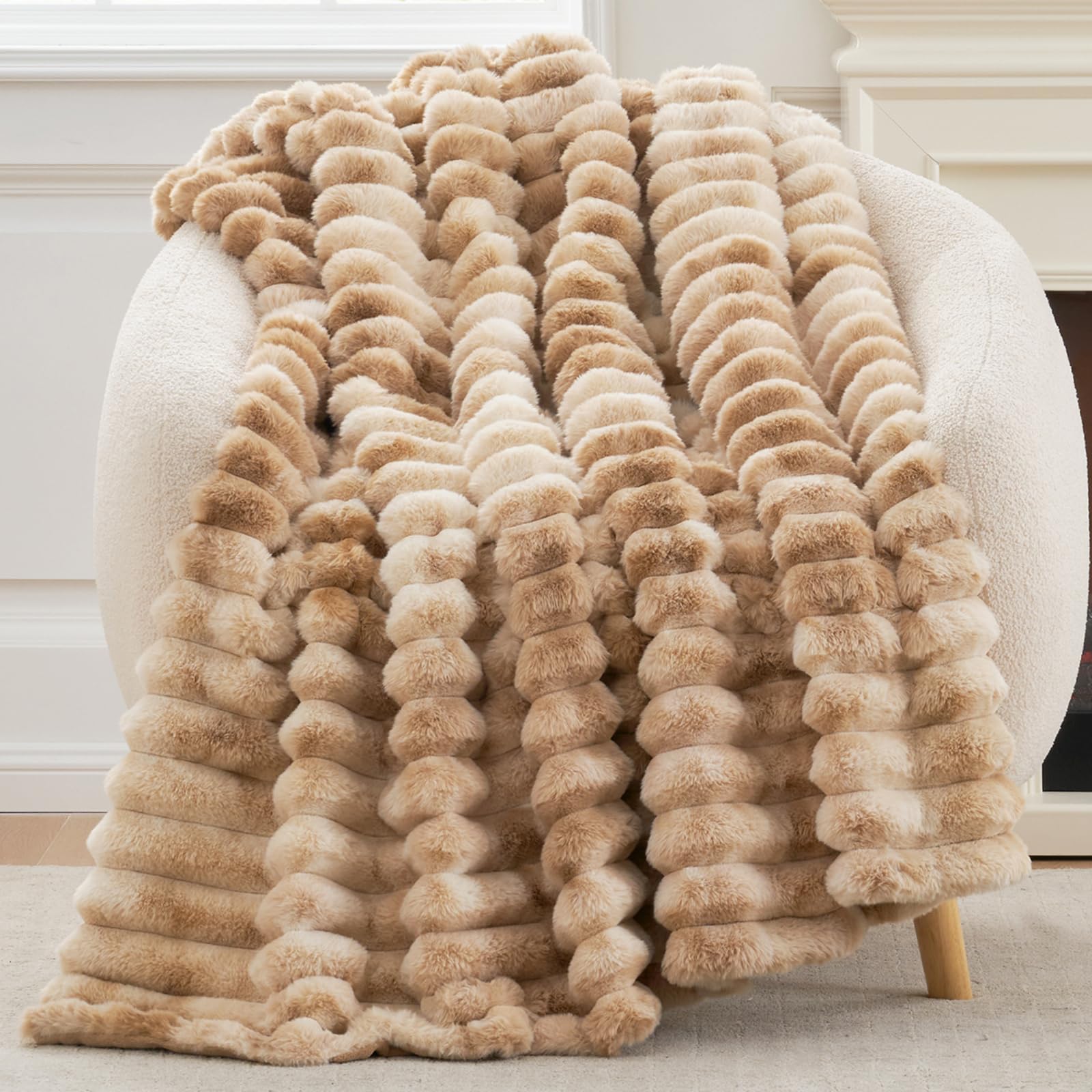 Cozy Bliss Faux Fur Throw Blanket for Couch, Cozy Warm Plush Striped Blanket for Sofa Bedroom Living Room, 50 * 60 Inches Cream White